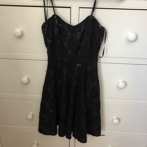 Lace/sequins short black dress